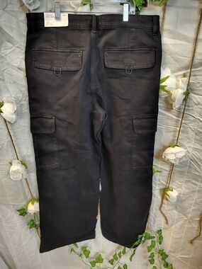Black Cargo Pants By American Eagle